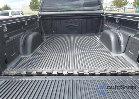 2004 Chevrolet Silverado 1500 Z71 z USA, uszkodzony, nr VIN 1GCEK14T04Z217916